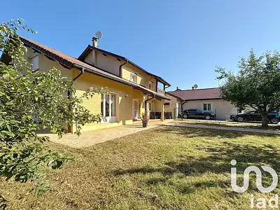 Maison, 246 m²
