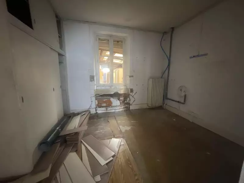 Immeuble, 230 m²