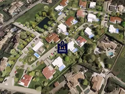 Terrain, 1 011 m²