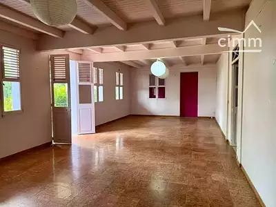 Maison, 304,26 m²