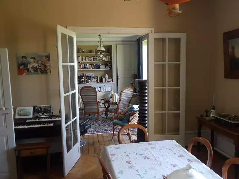 Maison, 215 m²