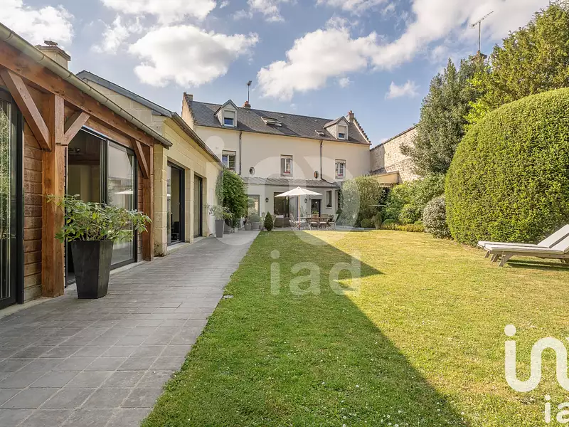 Maison, 318 m²