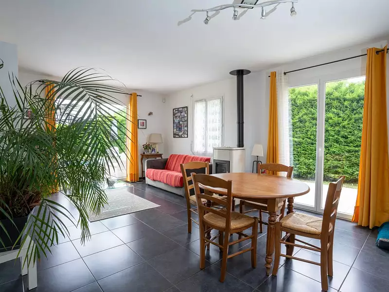 Maison, 142 m²