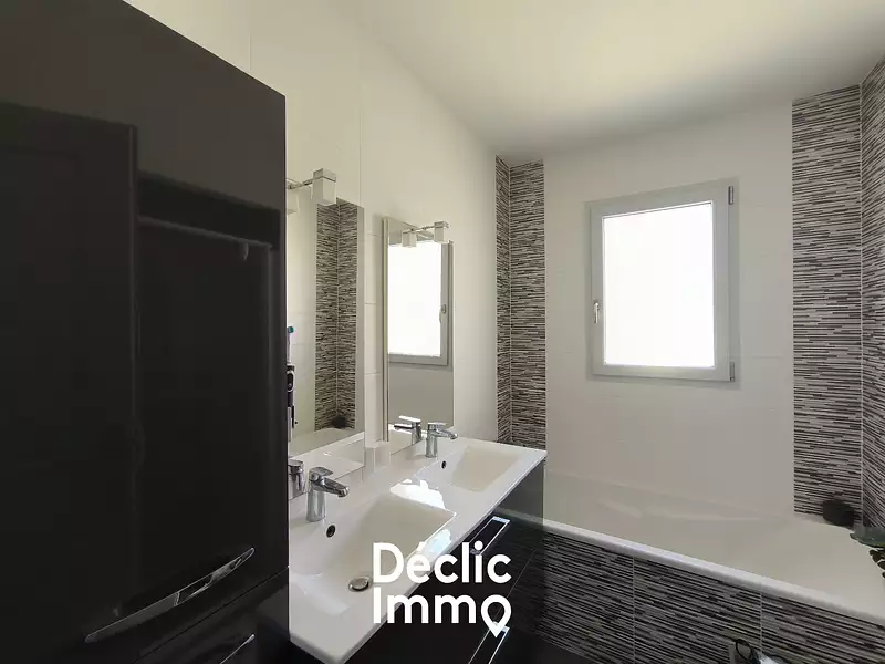 Maison, 105,24 m²