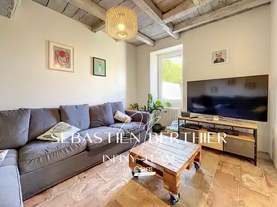 Maison, 180 m²
