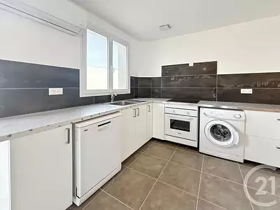 Maison, 246,6 m²