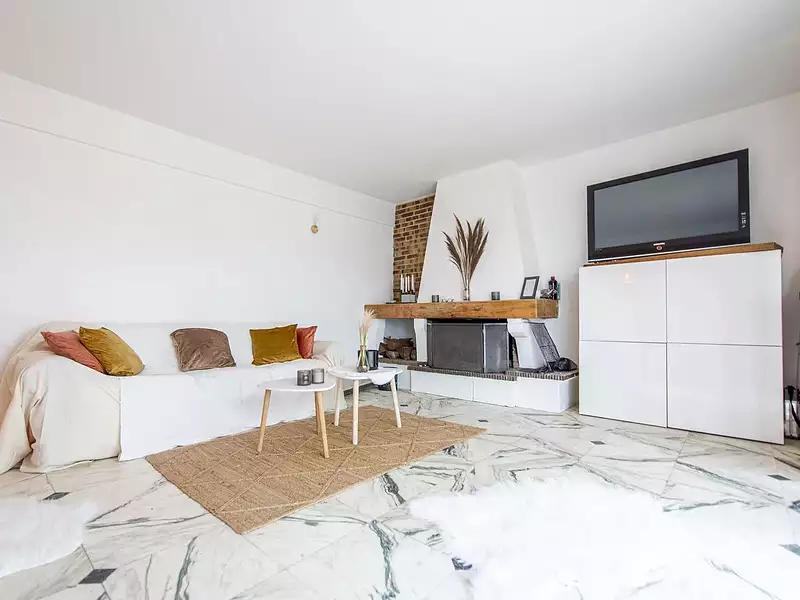 Maison, 250 m²