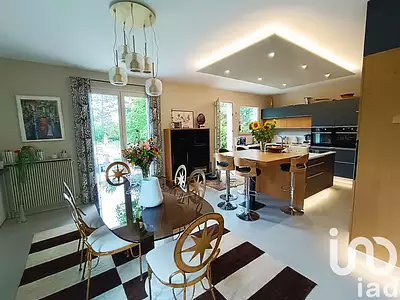 Maison, 264 m²