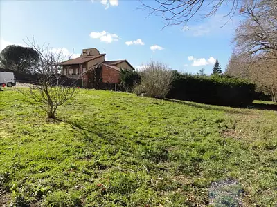 Terrain, 755 m²