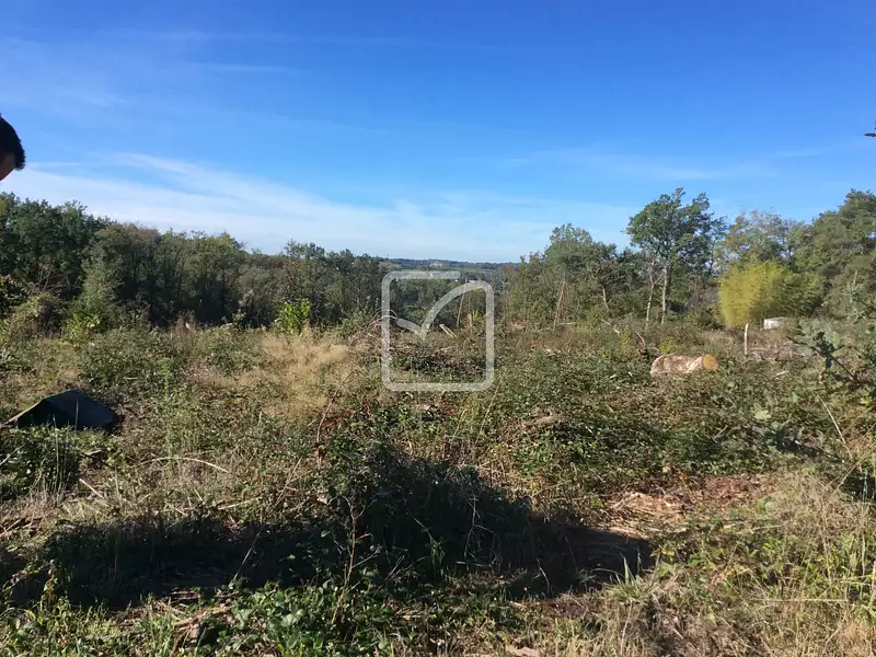 Terrain, 1 661 m²