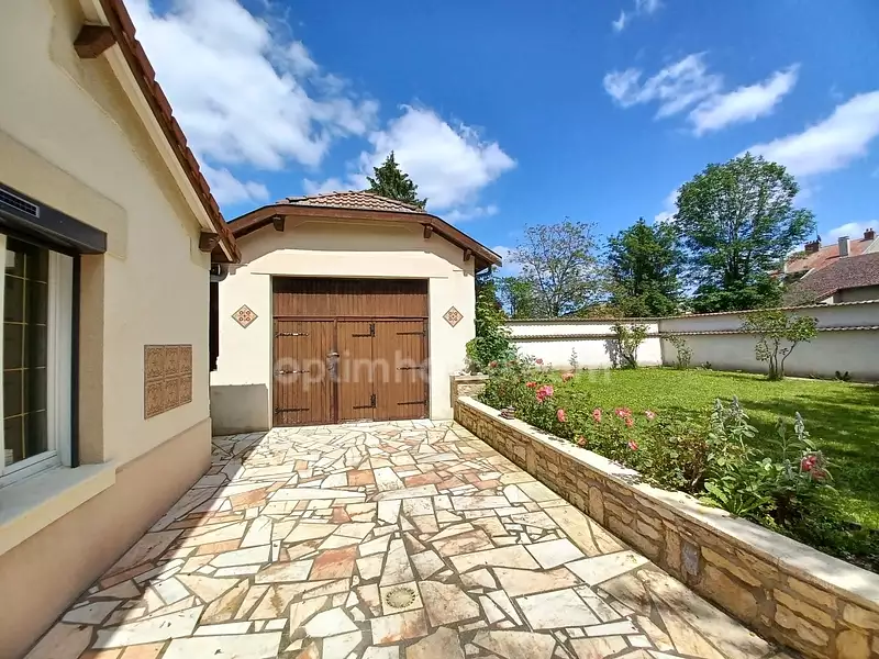 Maison, 210 m²