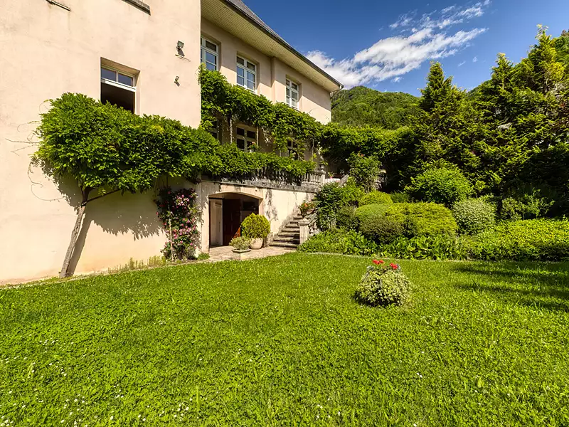 Maison, 390,6 m²