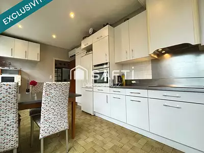 Maison, 184 m²