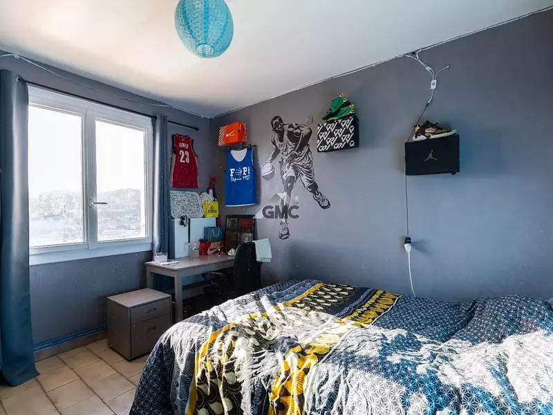 Maison, 222 m²