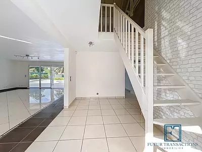 Maison, 322 m²