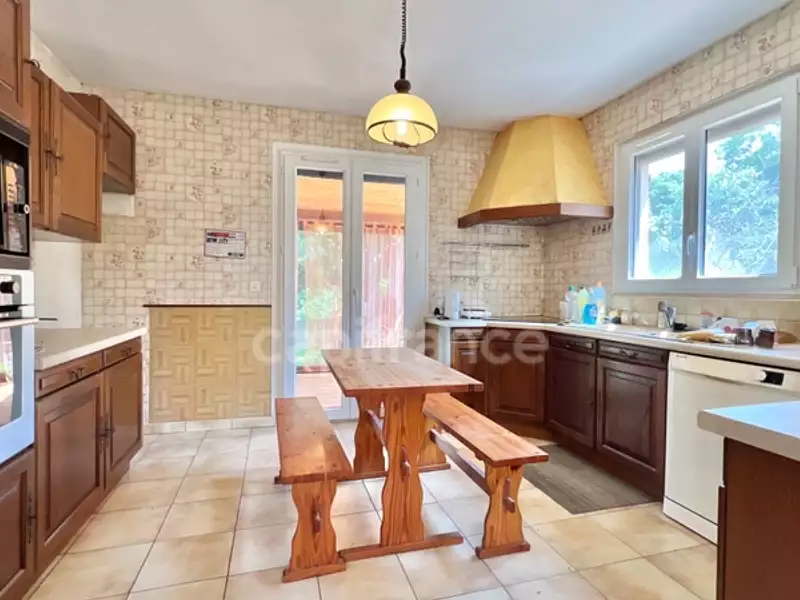 Maison, 172 m²