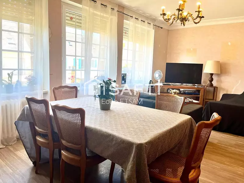 Maison, 180 m²