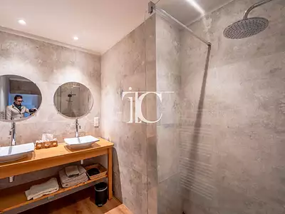 Maison, 333,5 m²