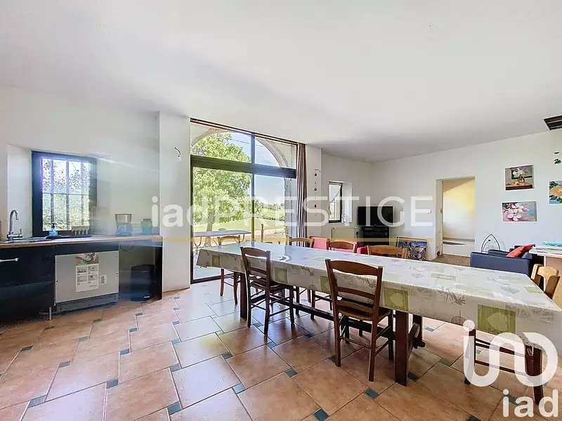 Maison, 415 m²