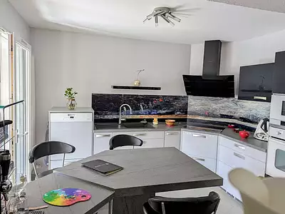 Maison, 200 m²