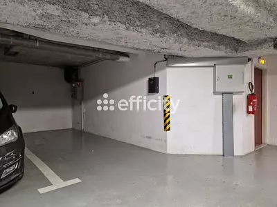 Parking, 11 m²