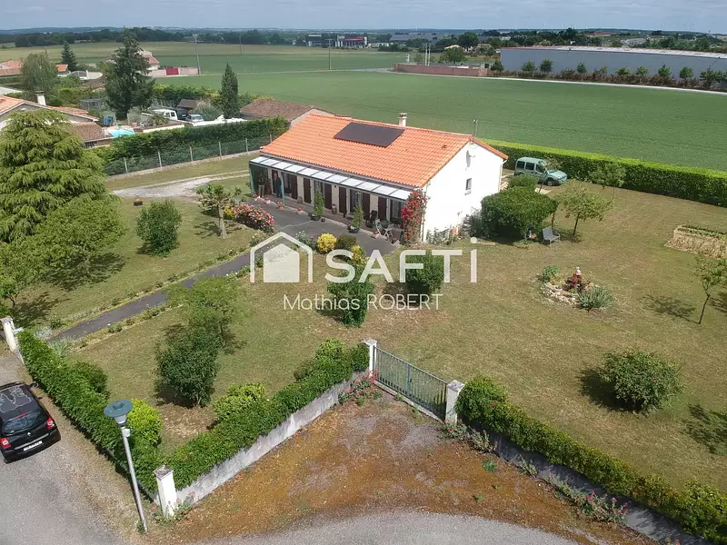 Maison, 98 m²