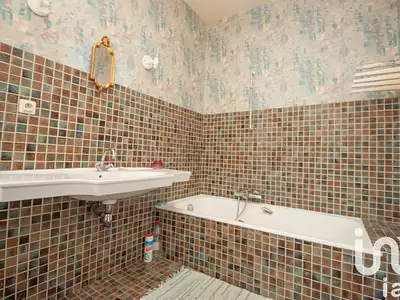 Maison, 230 m²