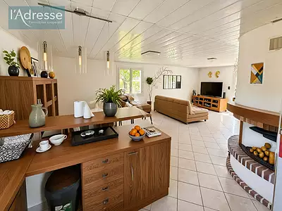 Maison, 77 m²