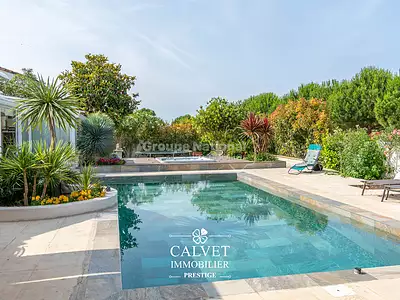 Maison, 220 m²