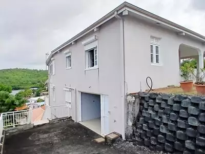 Maison, 253 m²