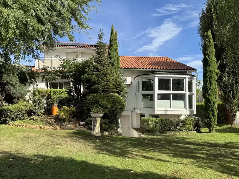 Maison, 190 m²