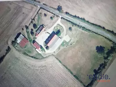 Maison, 240 m²