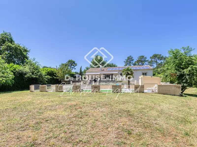 Maison, 160 m²