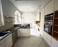 Appartement, 180,3 m²