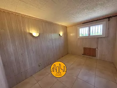 Maison, 240 m²