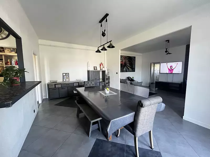 Maison, 158 m²
