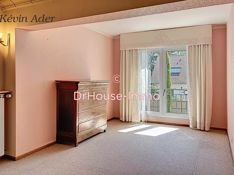 Maison, 245 m²