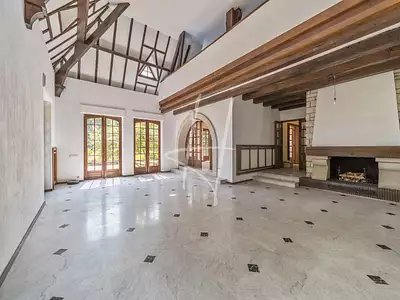 Maison, 236 m²