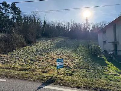 Terrain, 807 m²