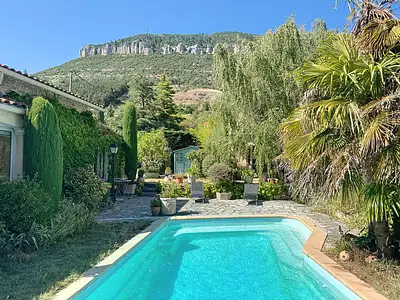 Maison, 146 m²