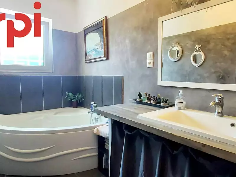 Maison, 101 m²