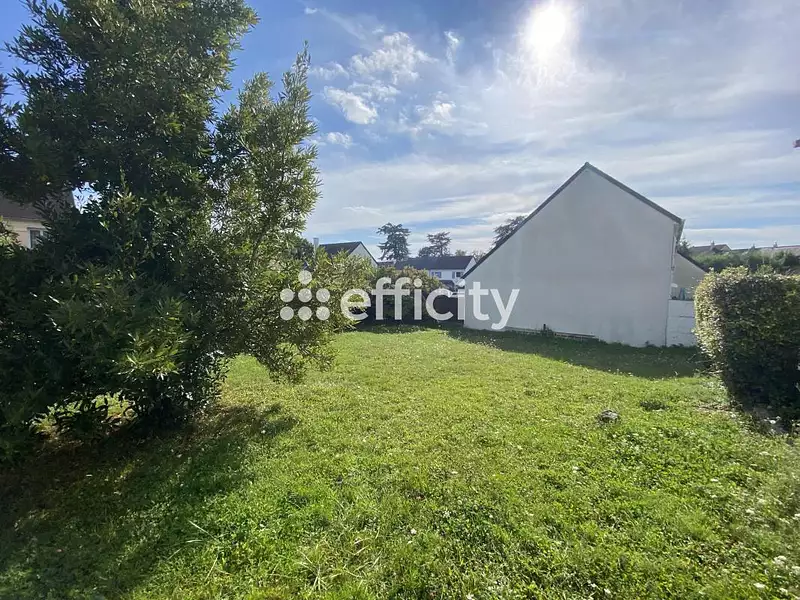 Terrain, 258 m²