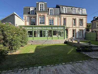 Maison, 253 m²