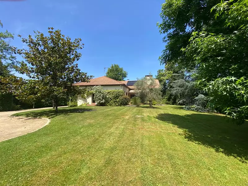 Maison, 200 m²