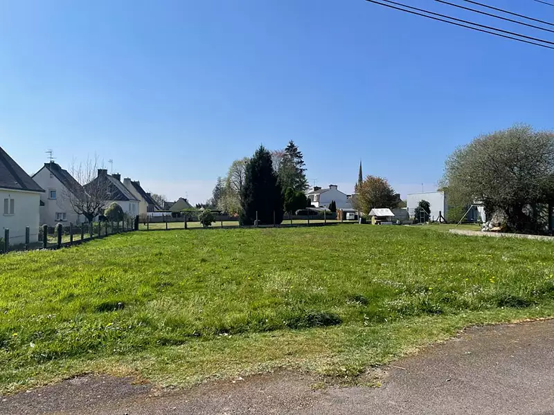 Terrain, 1 027 m²