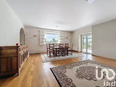 Maison, 167 m²