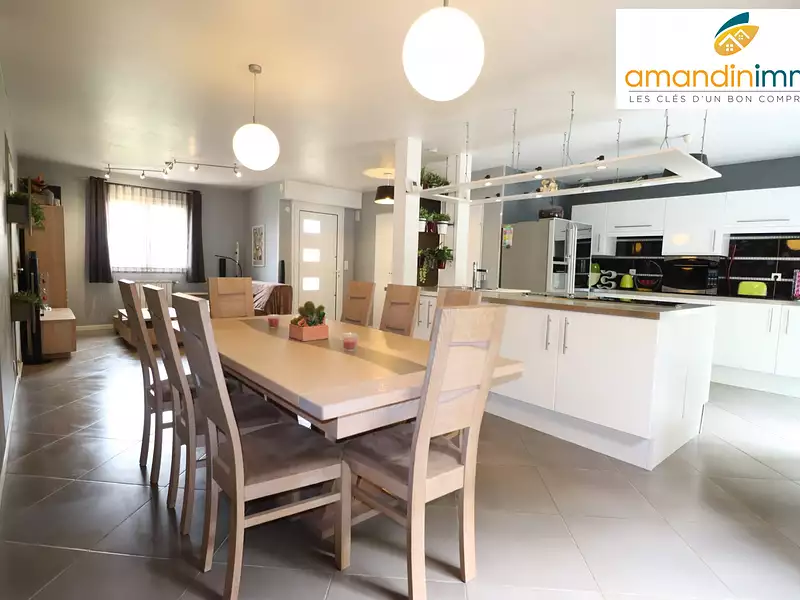 Maison, 125 m²