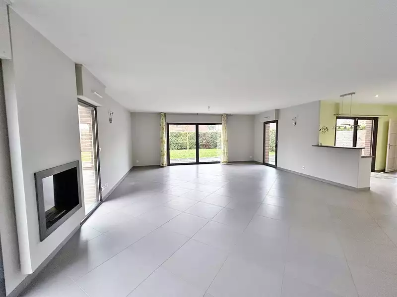 Maison, 162 m²