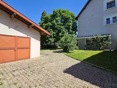 Immeuble, 302 m²