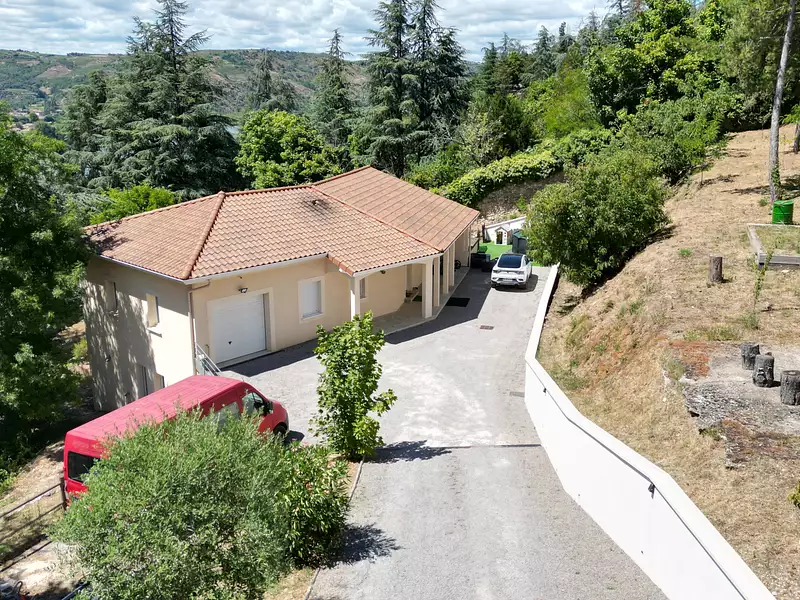 Maison, 230 m²